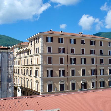 Real Rooms Dalia La Spezia Bagian luar foto