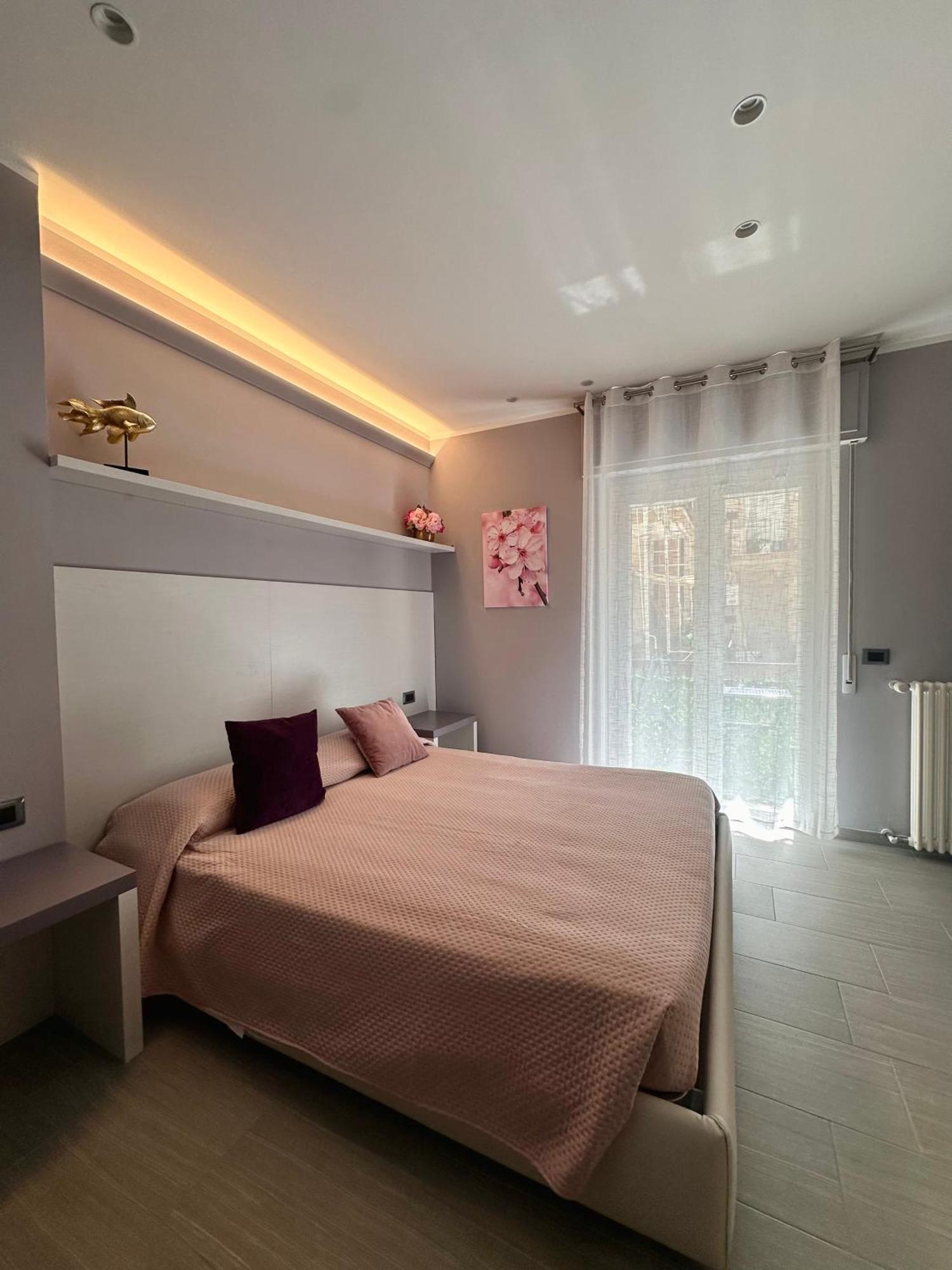 Real Rooms Dalia La Spezia Bagian luar foto